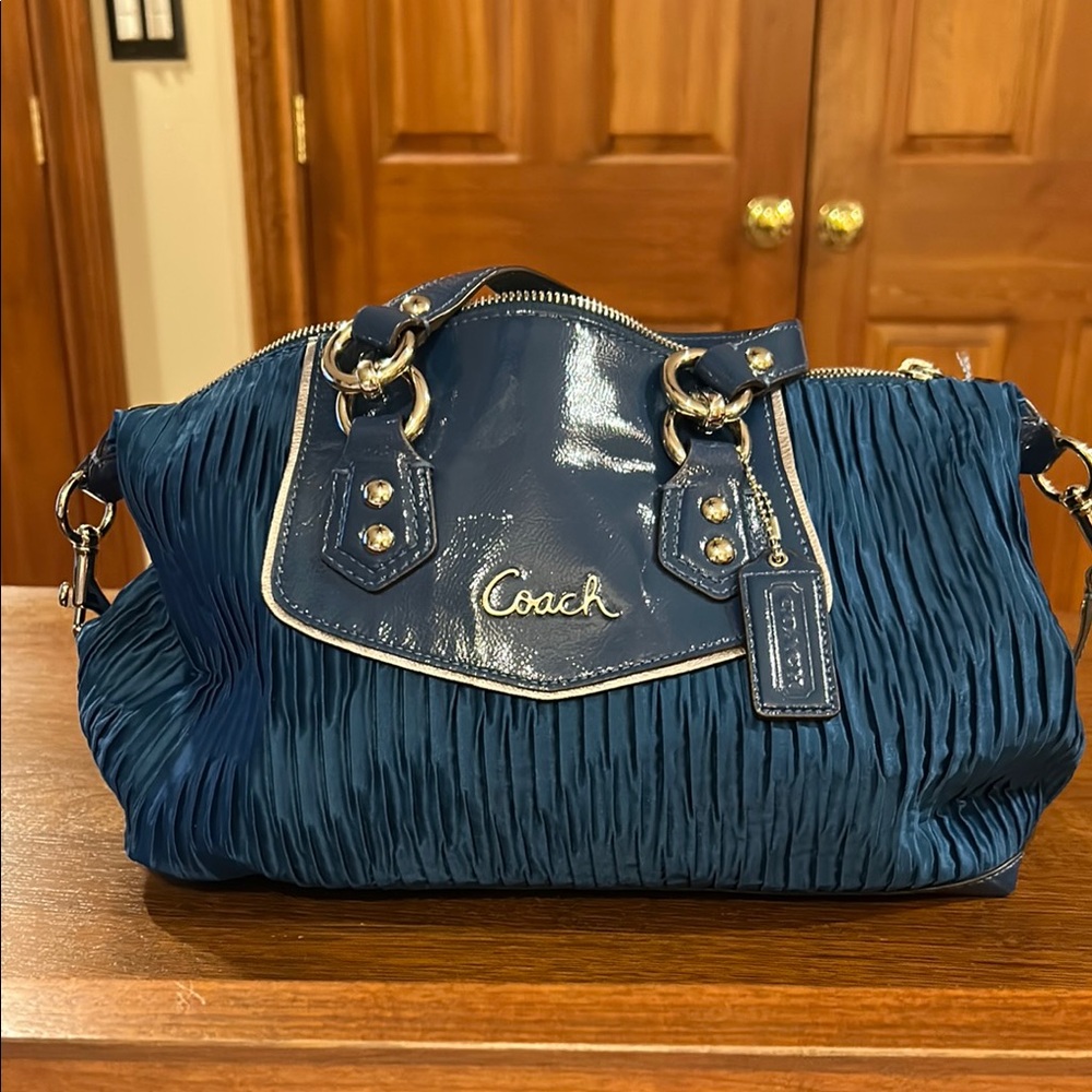 Rare Coach Blue Shoulder Bag with Pleated Leather